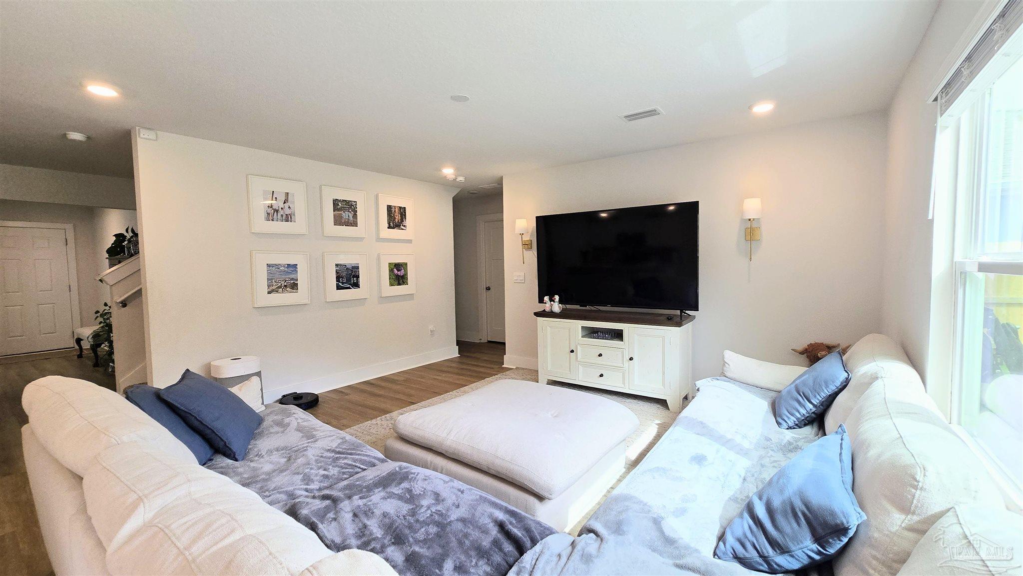 4904 Snipe Road Pace, FL 32571 - Photo 10 of 44