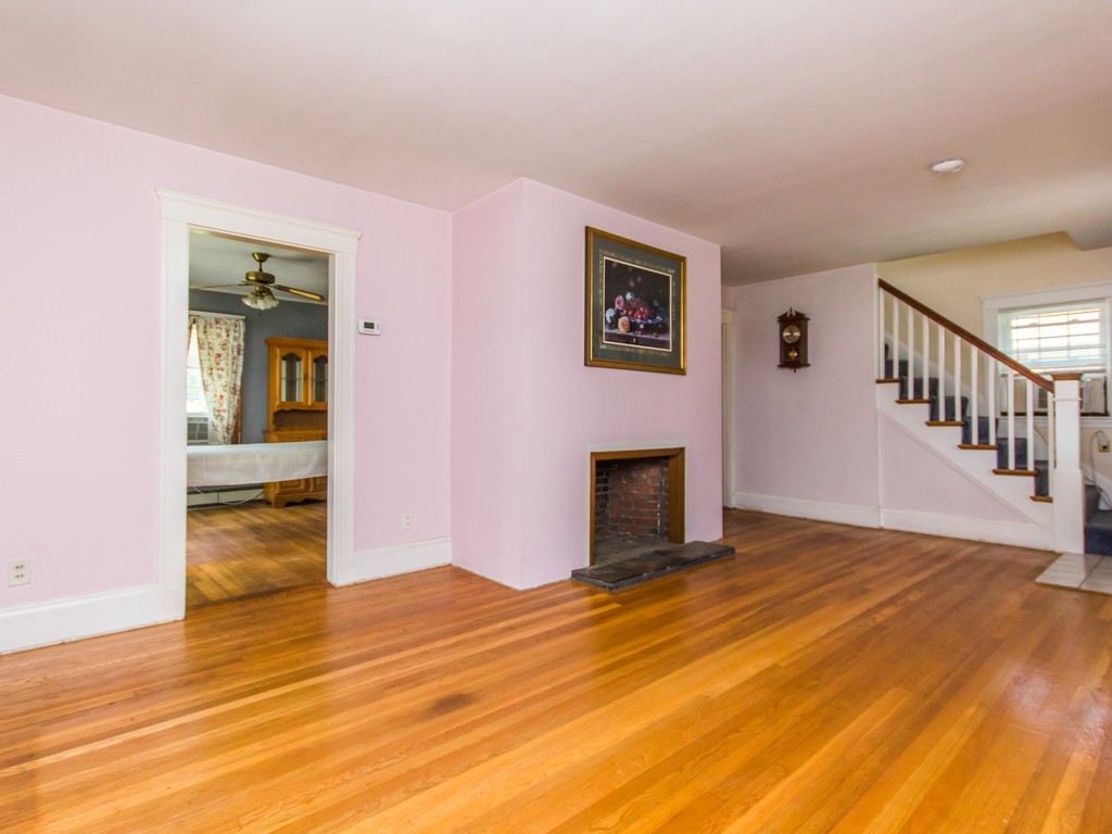 26 Mayall Road Waltham, MA 02453 - Photo 6 of 28 Gallery Image 6