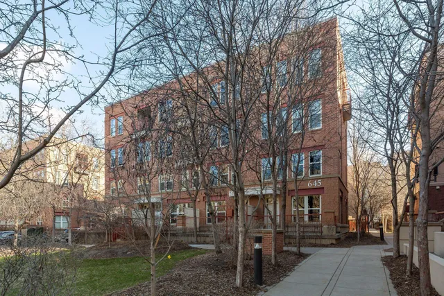 $449,900 | 645 North 1st Street, Unit 125, Minneapolis, MN 55401