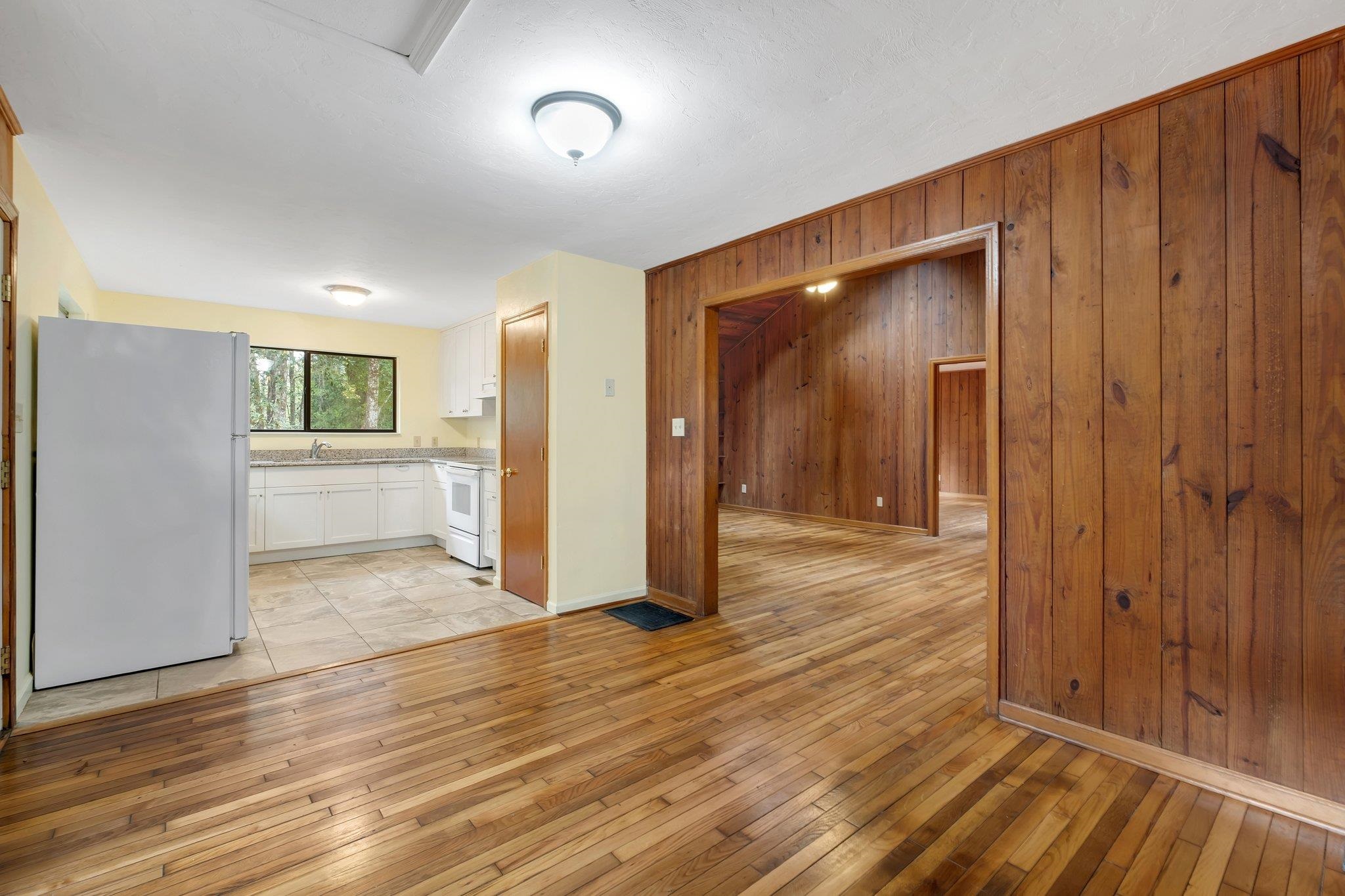 408 Drake Acres Road Quincy, FL 32351 - Photo 2 of 18