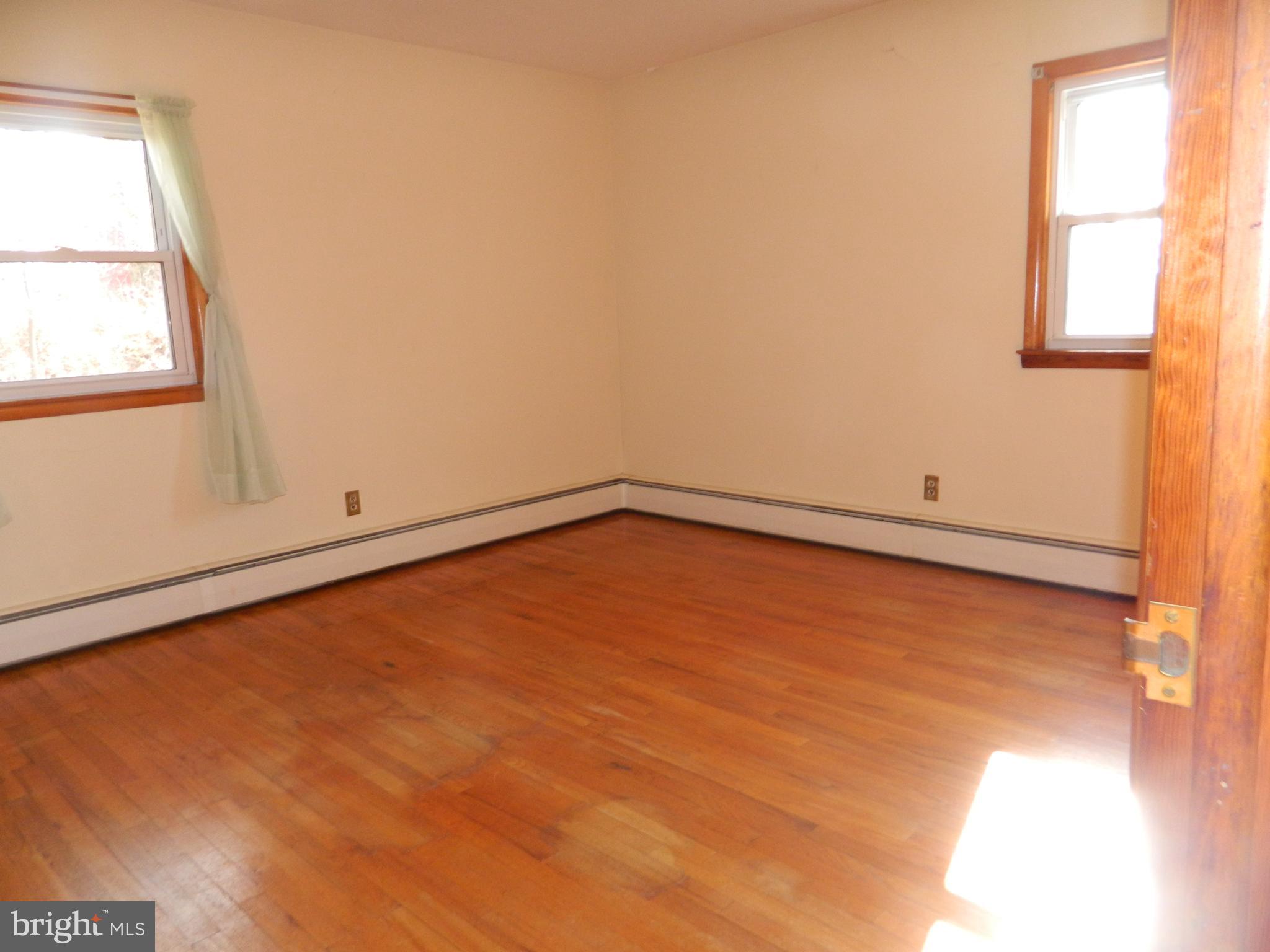 376 Ellisdale Road Chesterfield, NJ 08515 - Photo 14 of 24