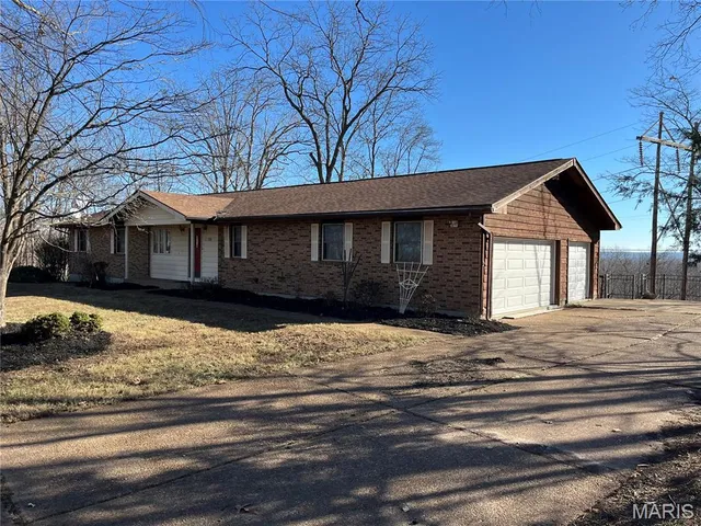 $294,000 | 4420 Western Pacific Road, Arnold, MO 63010