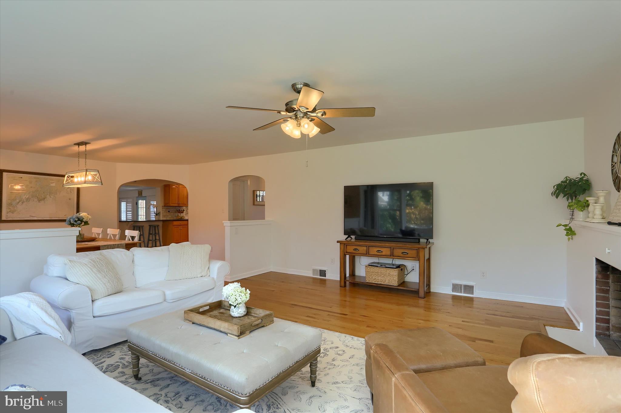 155 Oak Lane Hershey, PA 17033 - Photo 7 of 54 a living room with furniture and a potted plant