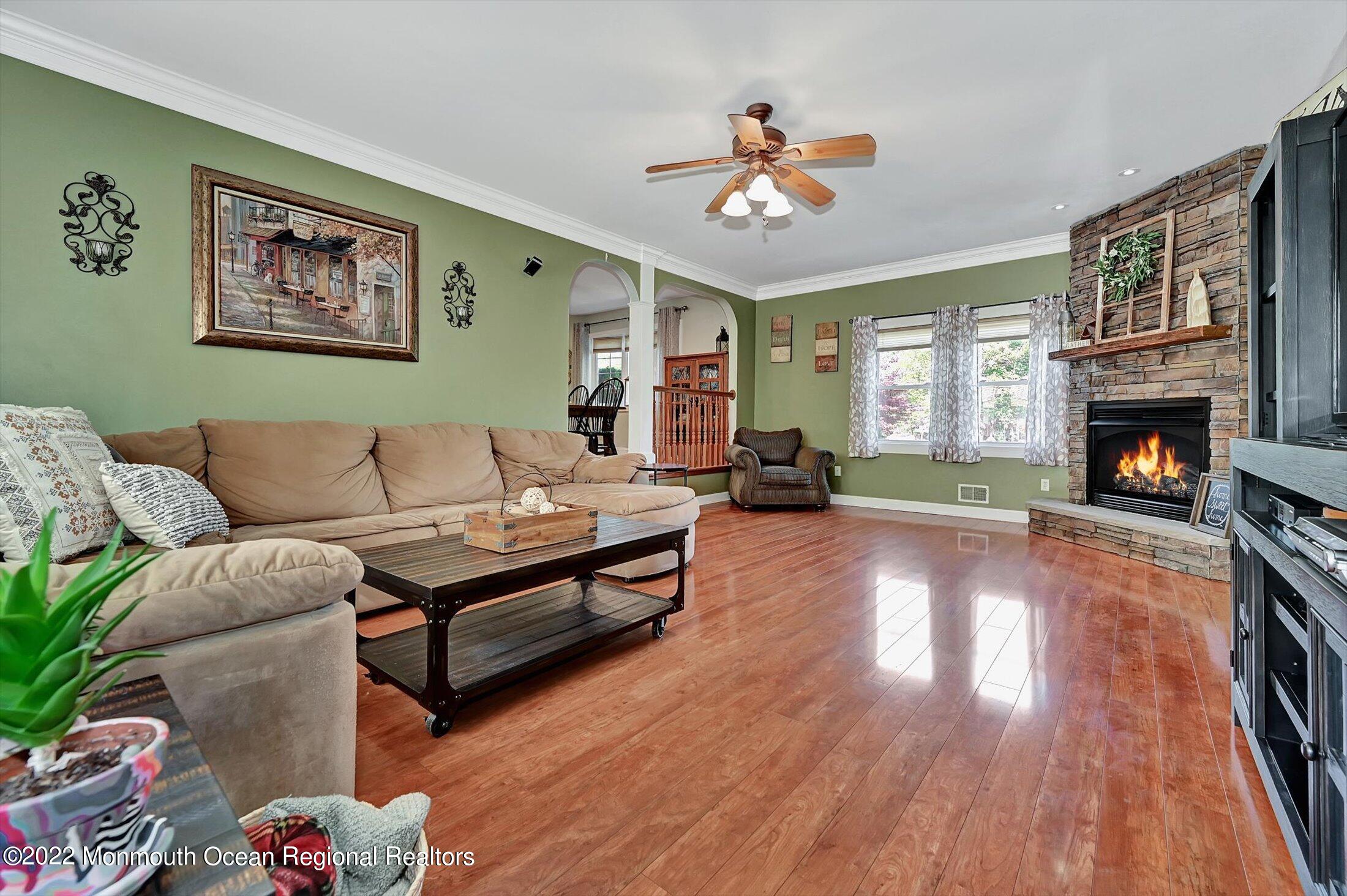 75 Brookhill Drive Howell, NJ 07731 - Photo 13 of 46 12-Family
