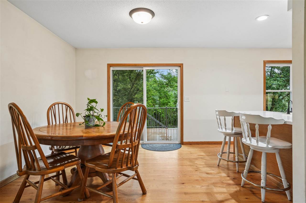 3945 South Spring Street Northeast Solon, IA 52333 - Photo 40 of 44 Gallery Image 40