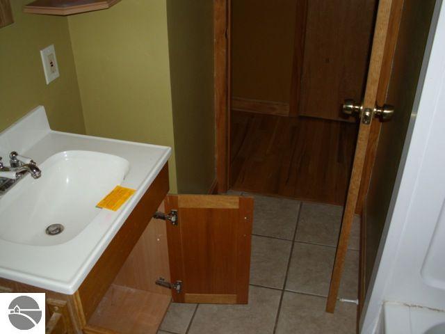 20725 Cedar Run Road Traverse City, MI 49684 - Photo 4 of 5 1734014-3.JPG