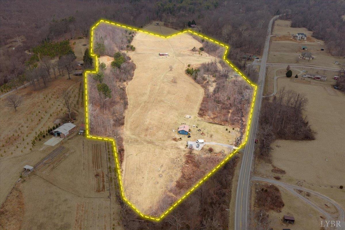 7392 Peaks Road Bedford, VA 24523 - Photo 36 of 48