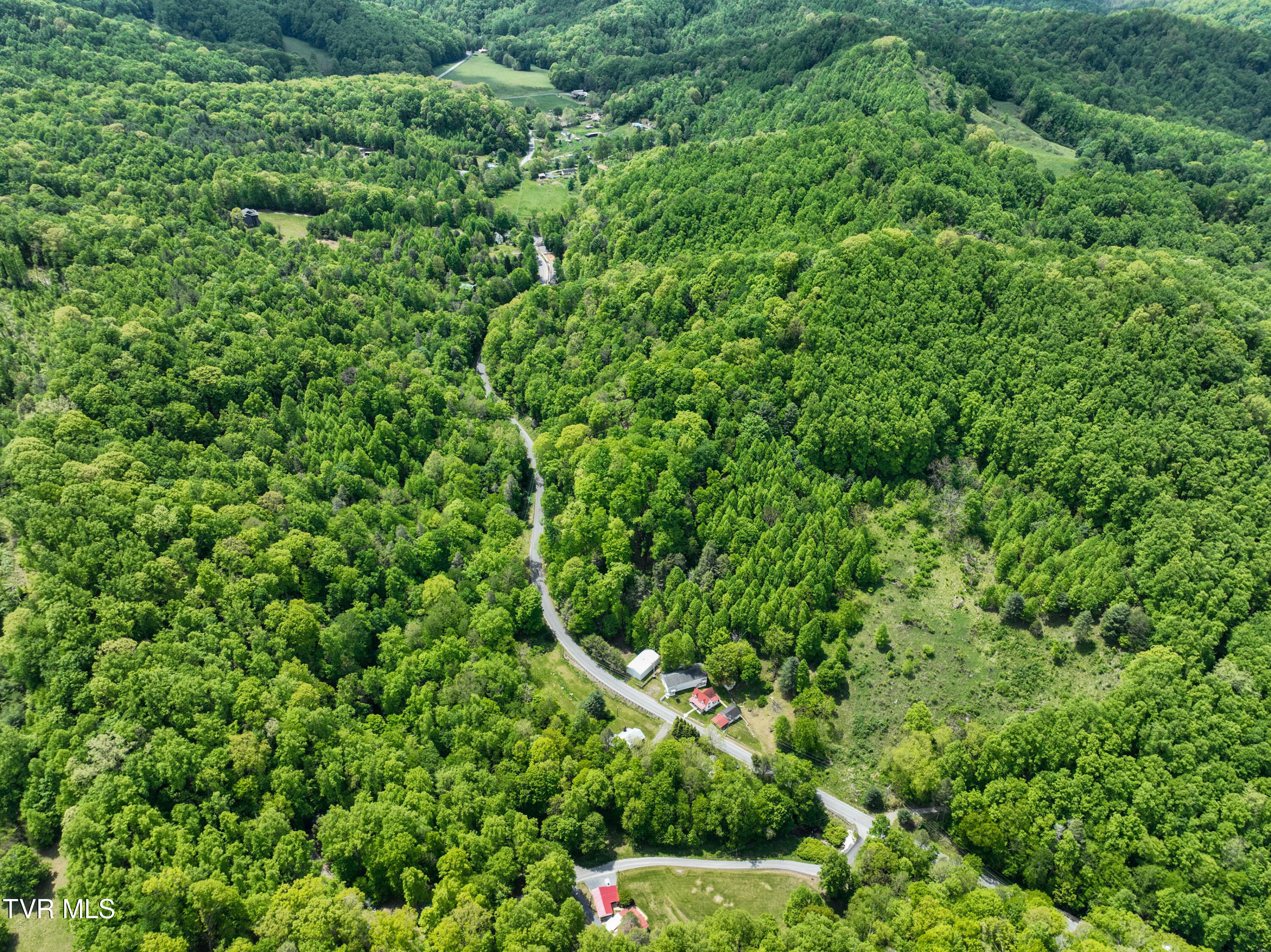 275 Tiger Creek Road Roan Mountain, TN 37687 - Photo 72 of 104 275 Tiger Creek Rd Drone WALLACE-16