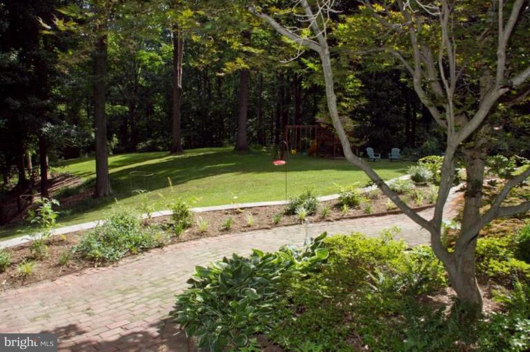 270 Grays Road Lothian, MD 20711 - Photo 8 of 30 Exterior #3
