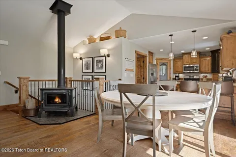 $1,100,000 | 7949 House Top Lane, Victor, ID 83455