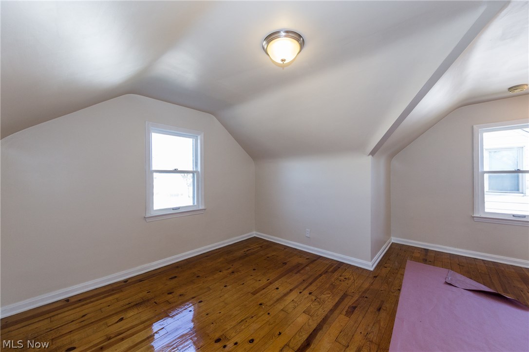 3786 Wallingford Road South Euclid, OH 44121 - Photo 19 of 25