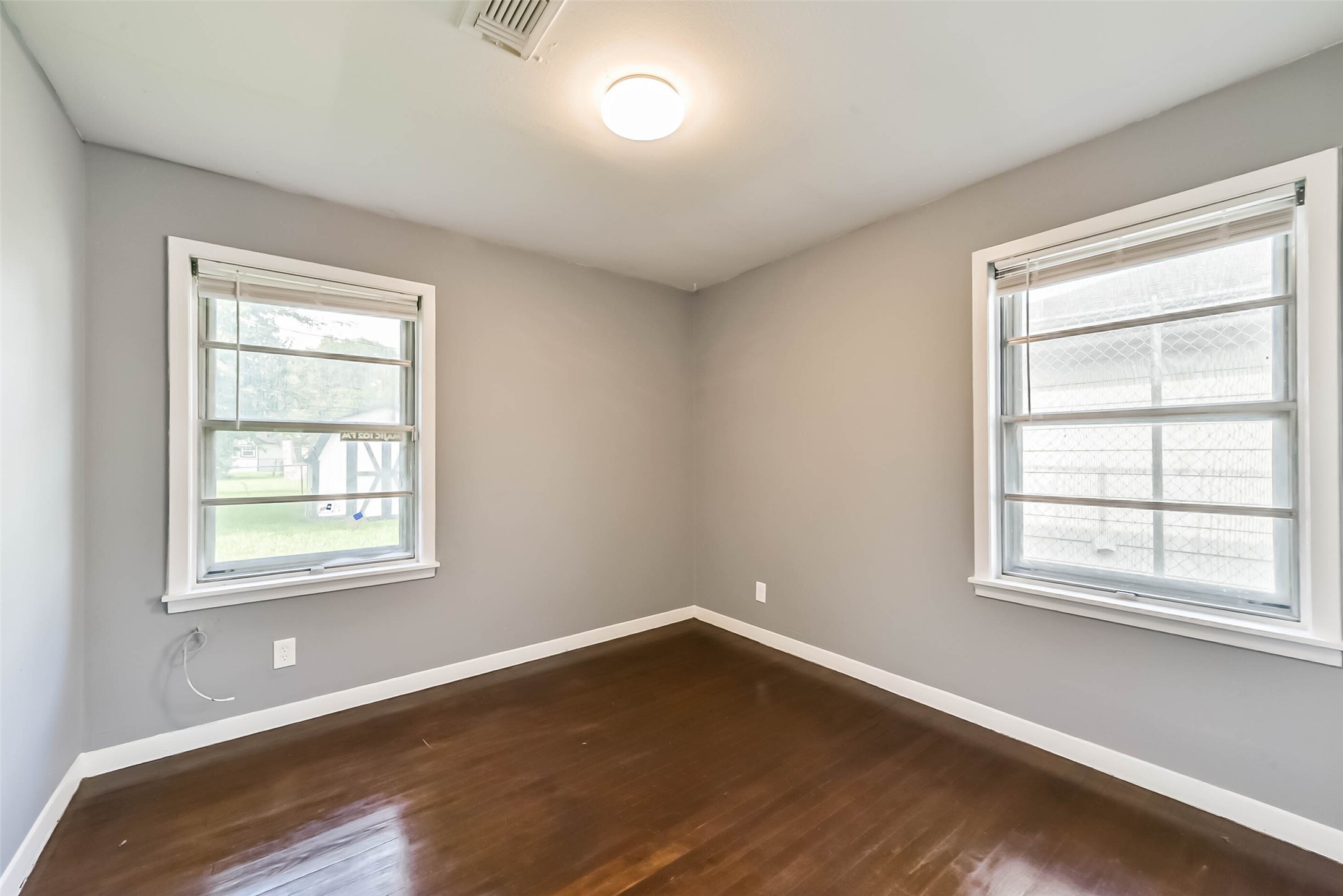 8519 Fillmore Street Houston, TX 77029 - Photo 13 of 19 Gallery Image 13