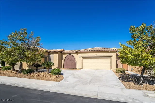 $3,300 | 7232 Frontier Hills Avenue, Las Vegas, NV 89113