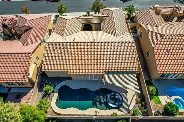 $3,300 | 7232 Frontier Hills Avenue, Las Vegas, NV 89113