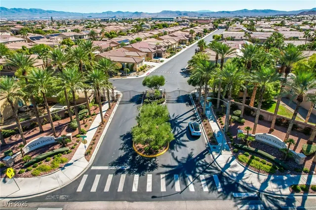 $3,300 | 7232 Frontier Hills Avenue, Las Vegas, NV 89113