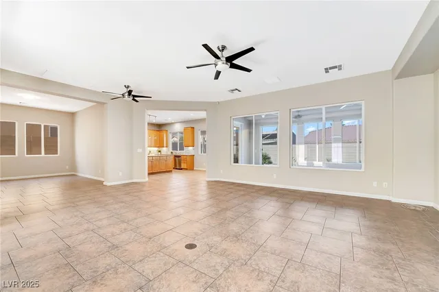 $3,300 | 7232 Frontier Hills Avenue, Las Vegas, NV 89113