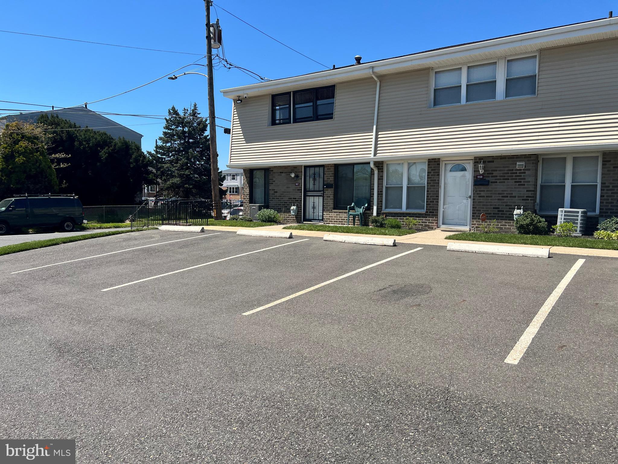 3850 Woodhaven Road, Unit 908 Philadelphia, PA 19154 - Photo 1 of 19