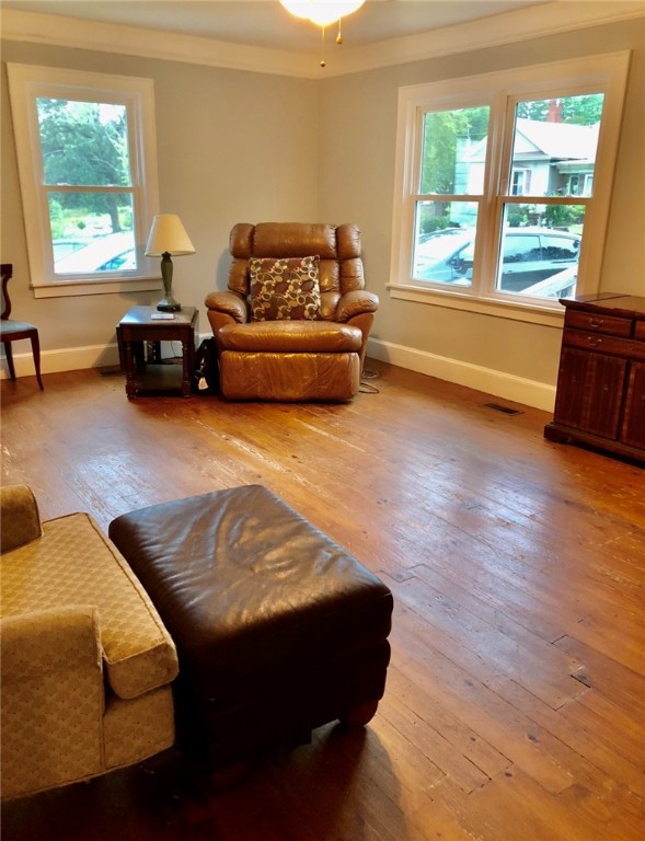 309 South Spring Street Walhalla, SC 29691 - Photo 4 of 16 Gallery Image 4