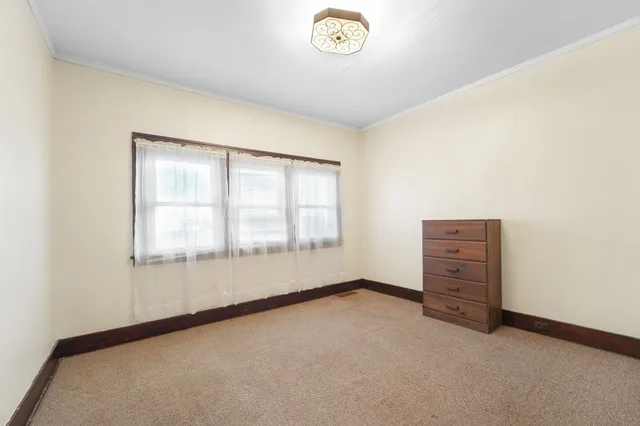 $124,900 | 52 Albert Street, Johnson City, NY 13790