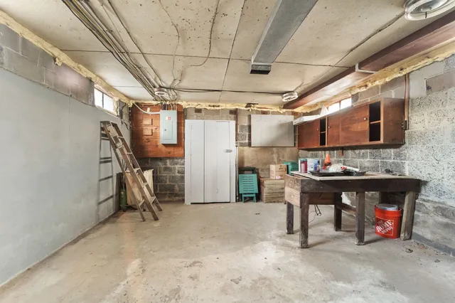 $124,900 | 52 Albert Street, Johnson City, NY 13790