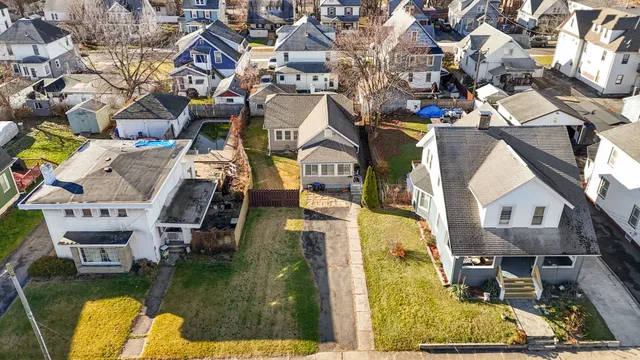 $124,900 | 52 Albert Street, Johnson City, NY 13790