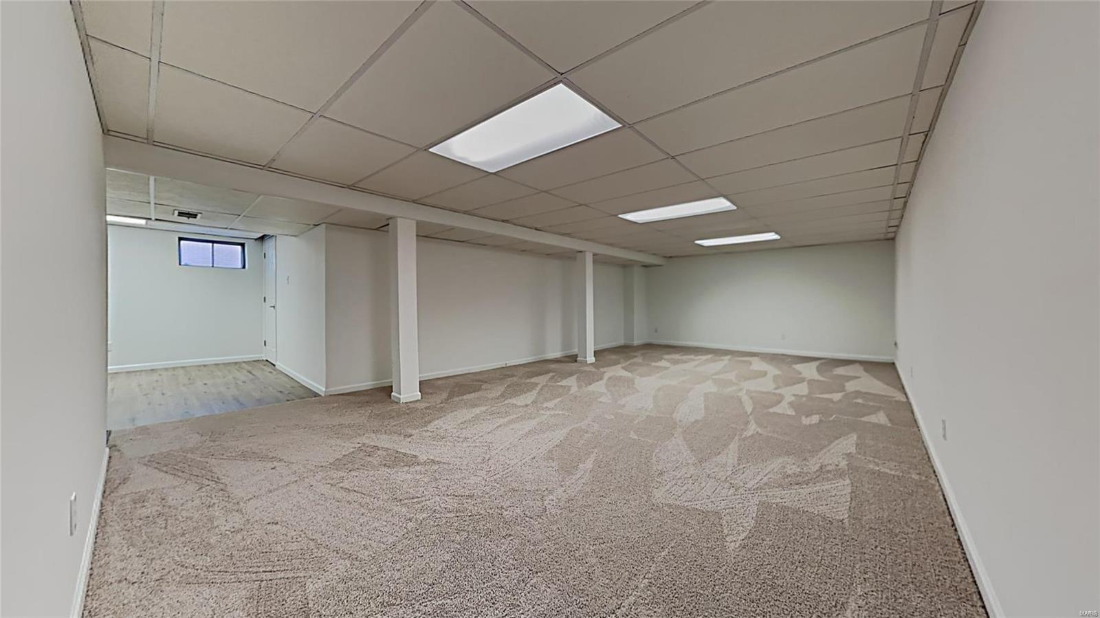 249 Pine Tree Lane Ballwin, MO 63011 - Photo 5 of 22