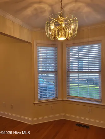 $1,300 | 108 East Gale Street, Edenton, NC 27932