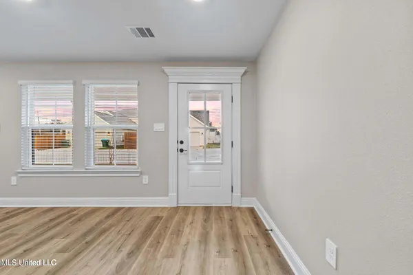 $1,600 | 1527 2nd Street, Gulfport, MS 39501