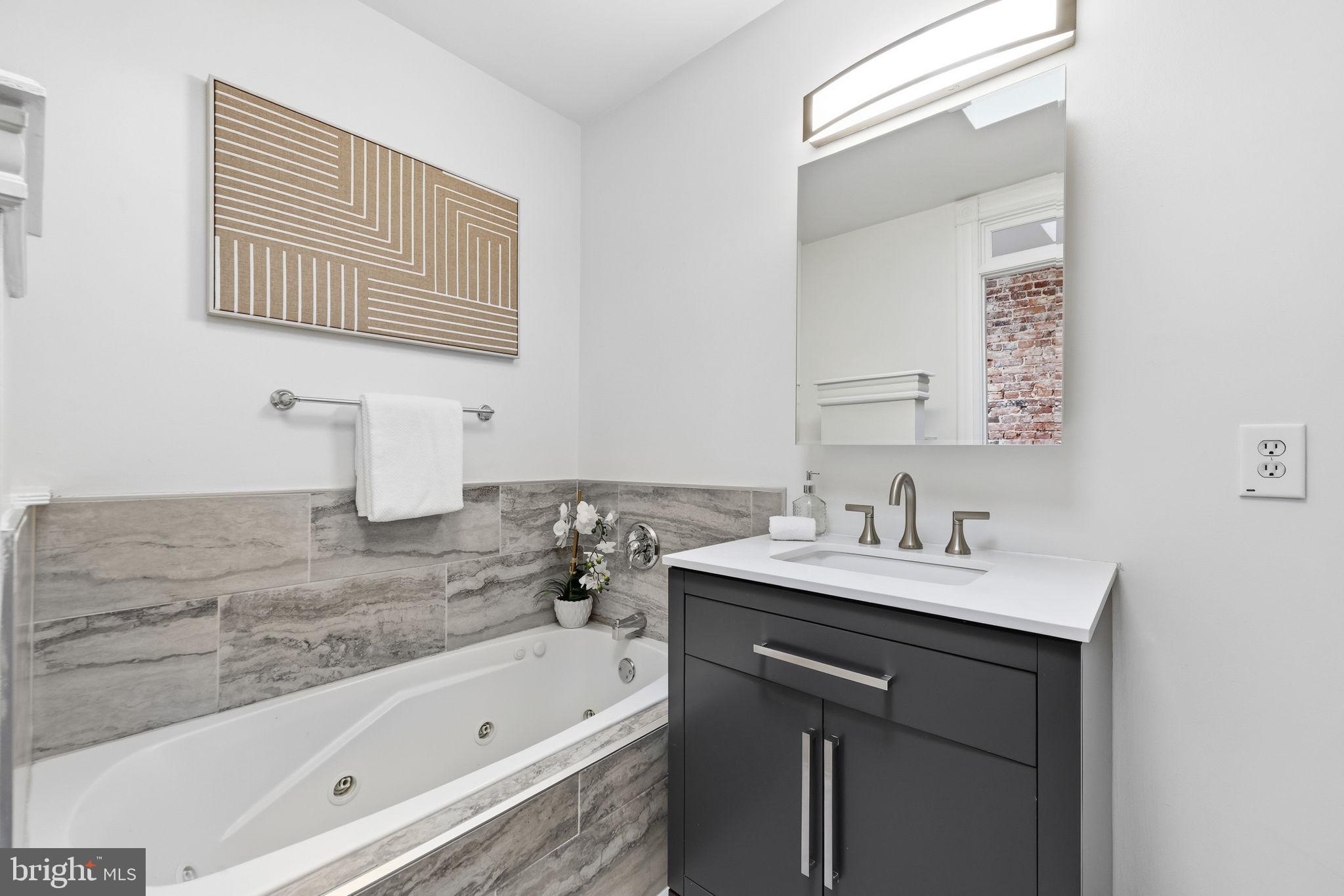 19 South Potomac Street Baltimore, MD 21224 - Photo 21 of 41