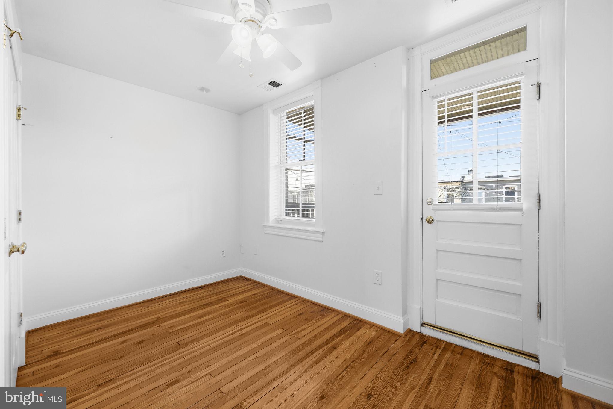 19 South Potomac Street Baltimore, MD 21224 - Photo 27 of 41