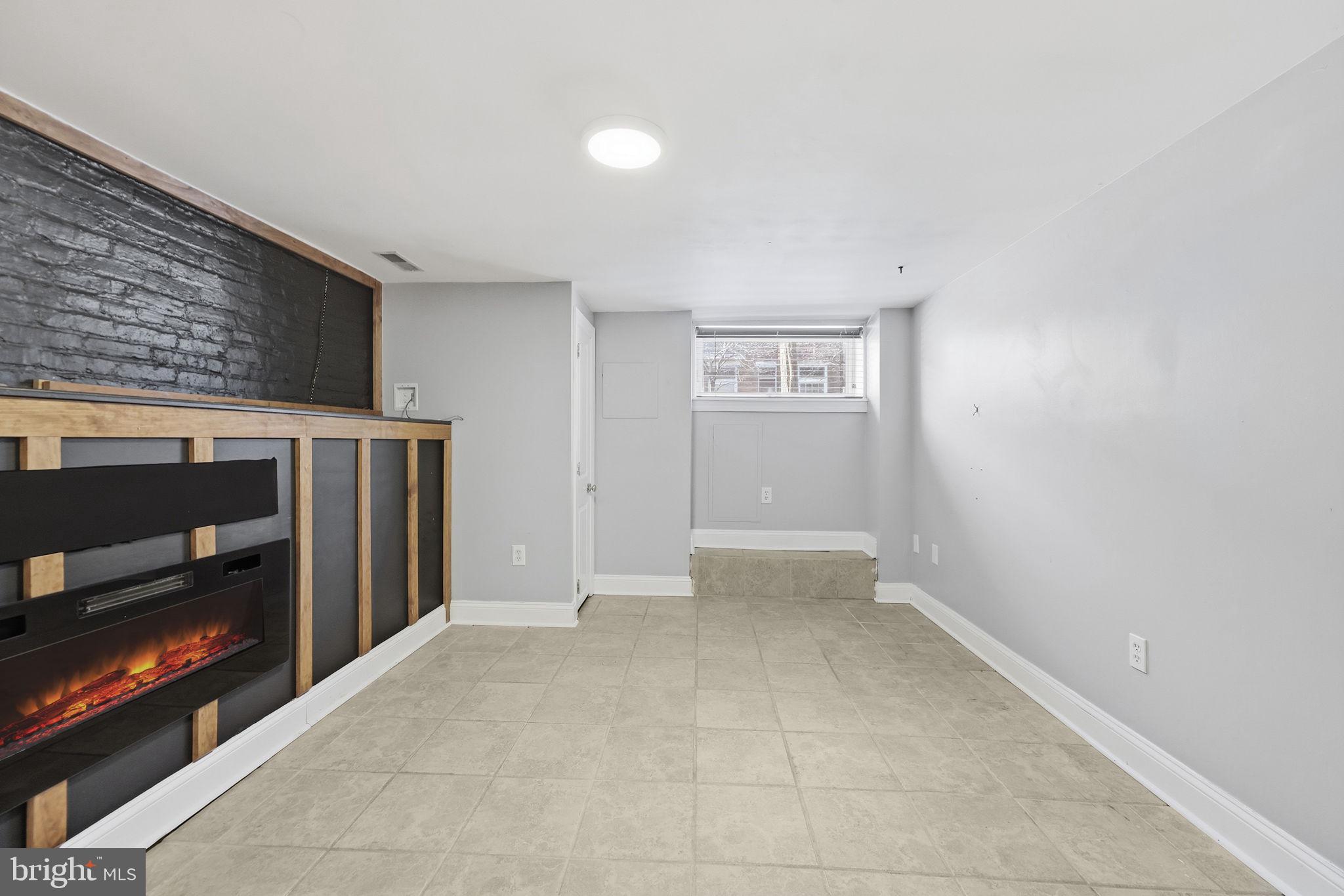 19 South Potomac Street Baltimore, MD 21224 - Photo 30 of 41