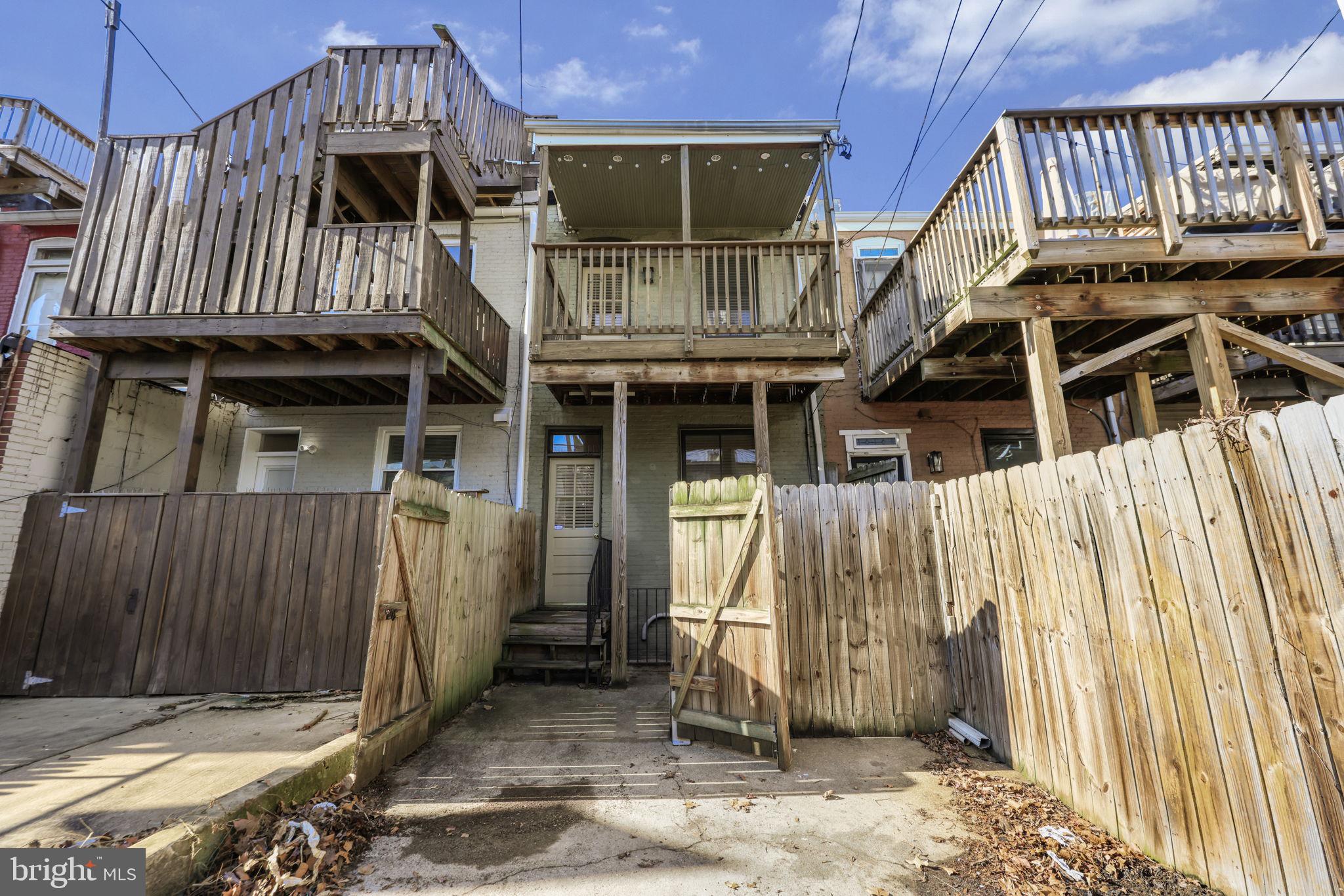 19 South Potomac Street Baltimore, MD 21224 - Photo 39 of 41