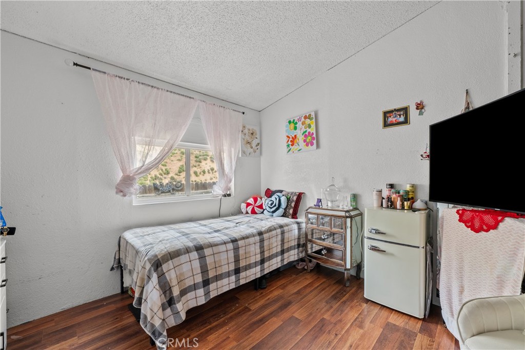 657 Lebec Road, Unit 49 Lebec, CA 93243 - Photo 11 of 13 Bedroom #2