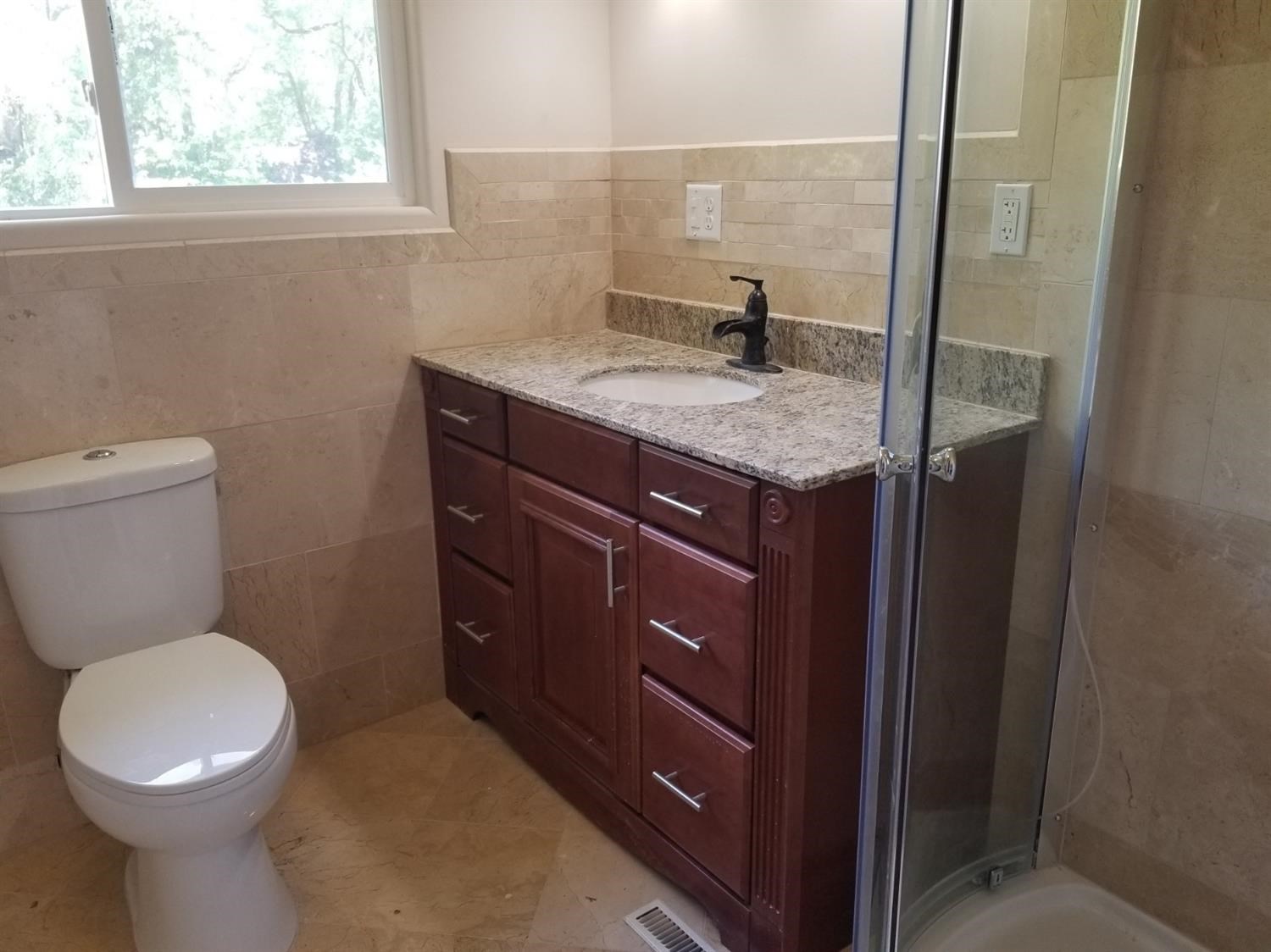 346 West Johnson Road La Porte, IN 46350 - Photo 17 of 30 1500x1124
