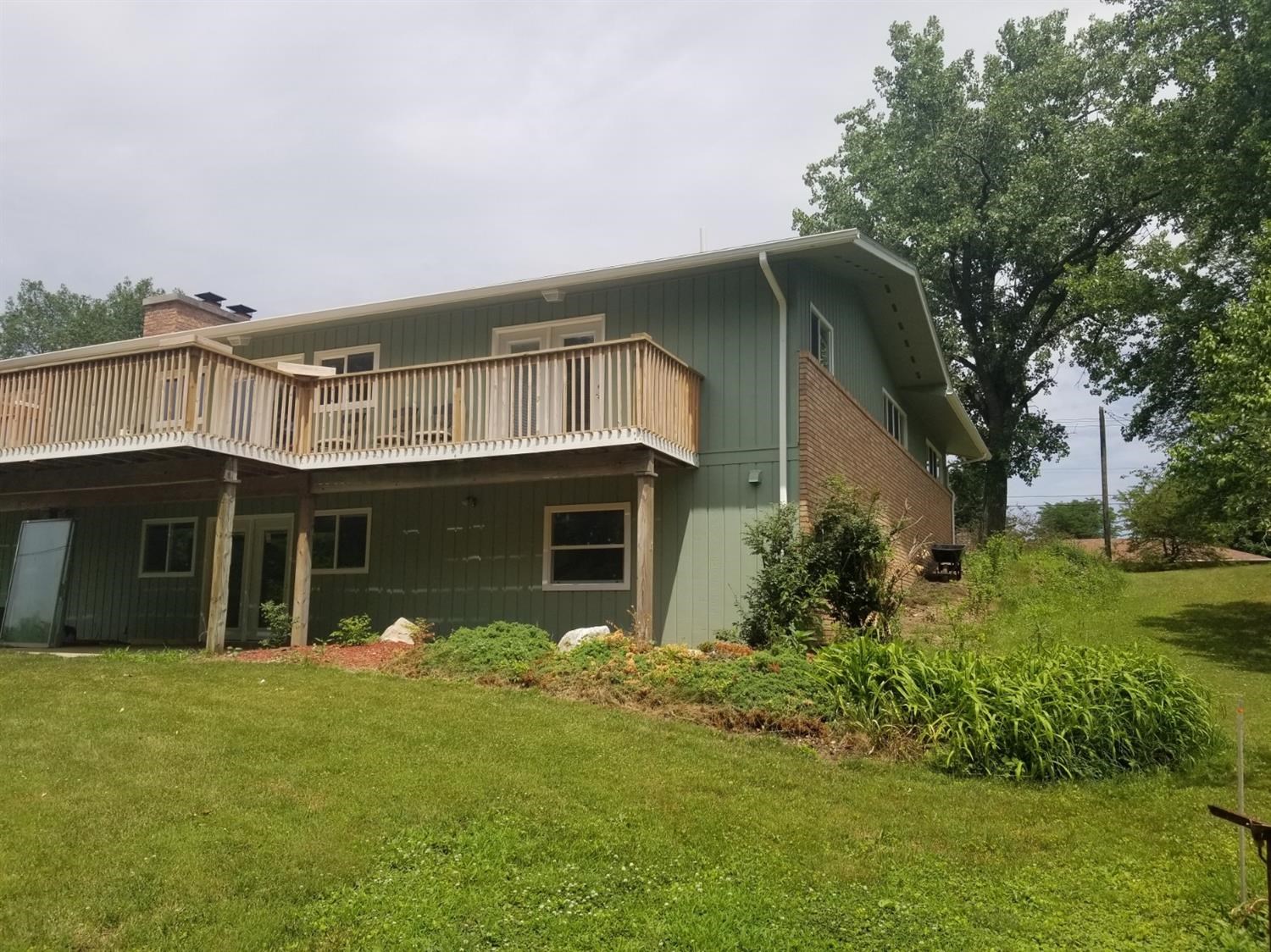 346 West Johnson Road La Porte, IN 46350 - Photo 5 of 30 1500x1124