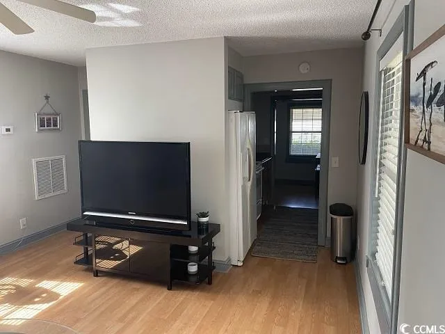 $1,750 | 414 36th Avenue North, Myrtle Beach, SC 29577