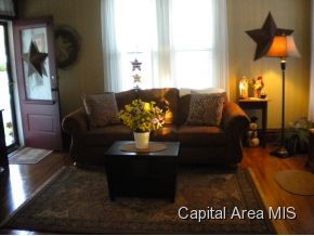 114 West Lorton Street Roodhouse, IL 62082 - Photo 7 of 23 Gallery Image 7
