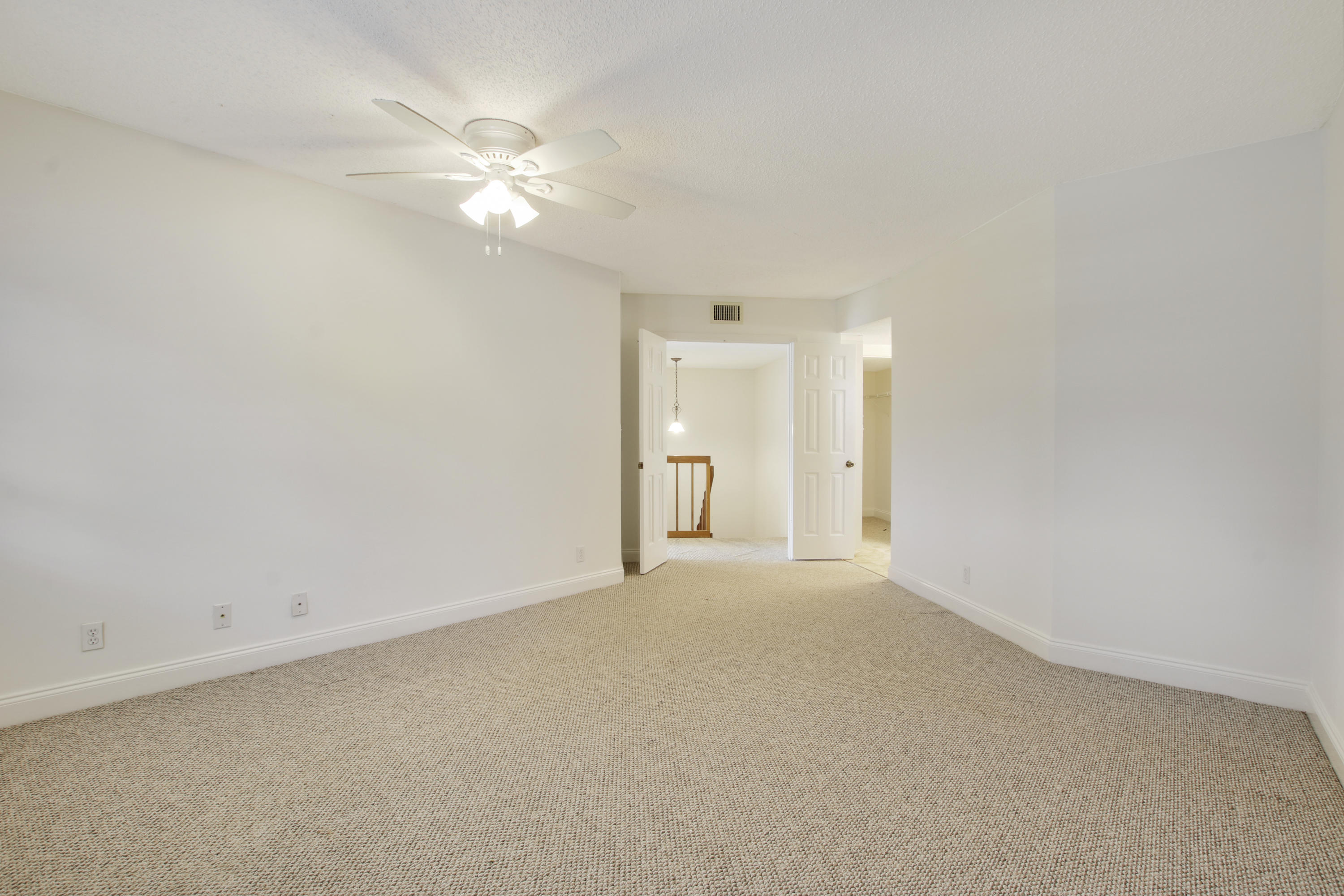 267 Seabreeze Circle Jupiter, FL 33477 - Photo 19 of 31 House-12