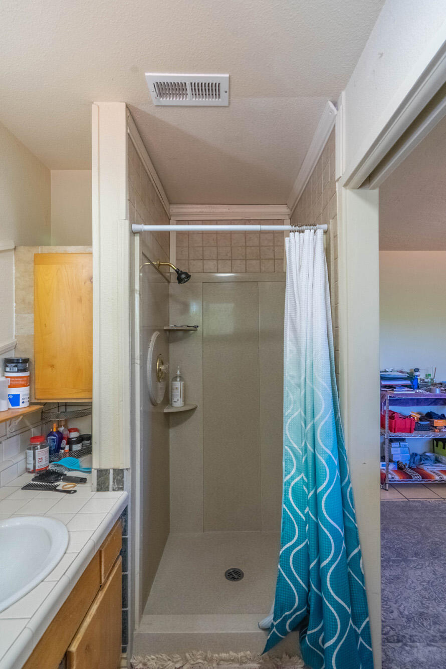 857 North 630 West St. George, UT 84770 - Photo 43 of 59 857 N 630 W-042