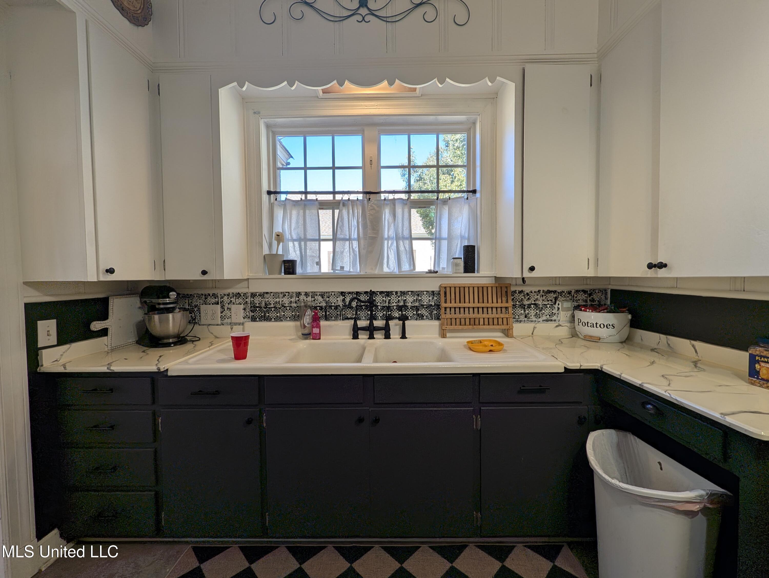 936 Main Street Columbia, MS 39429 - Photo 15 of 24 PXL_20260201_195001236