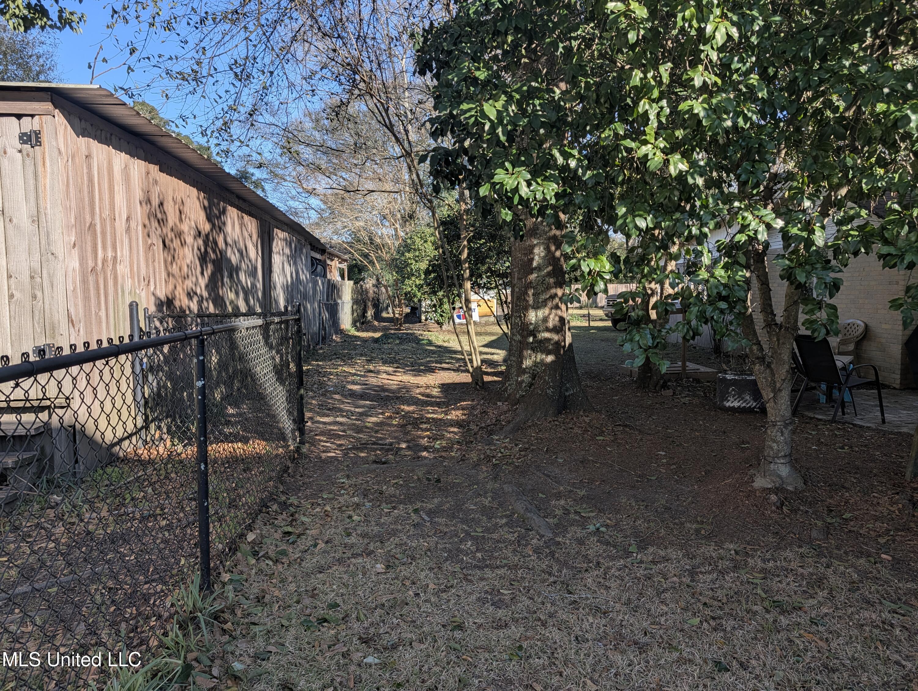 936 Main Street Columbia, MS 39429 - Photo 8 of 24 PXL_20260201_212058189