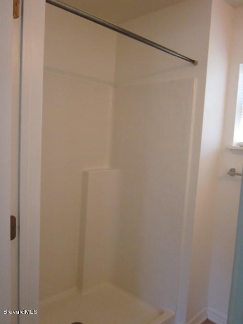 441 Tunis Road Southwest Palm Bay, FL 32908 - Photo 23 of 30 Master shower