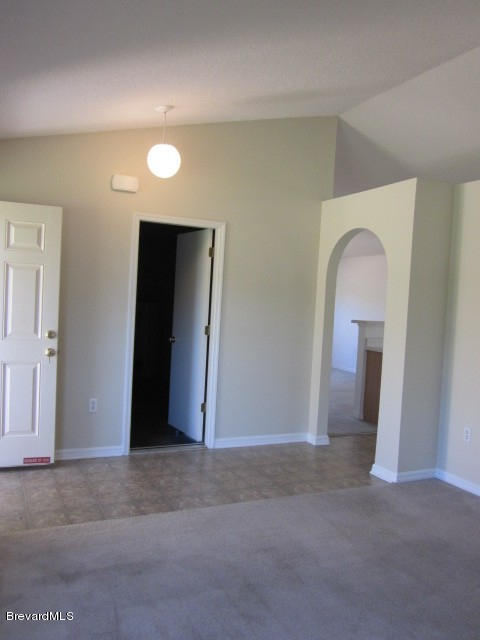 441 Tunis Road Southwest Palm Bay, FL 32908 - Photo 4 of 30 Living view 3