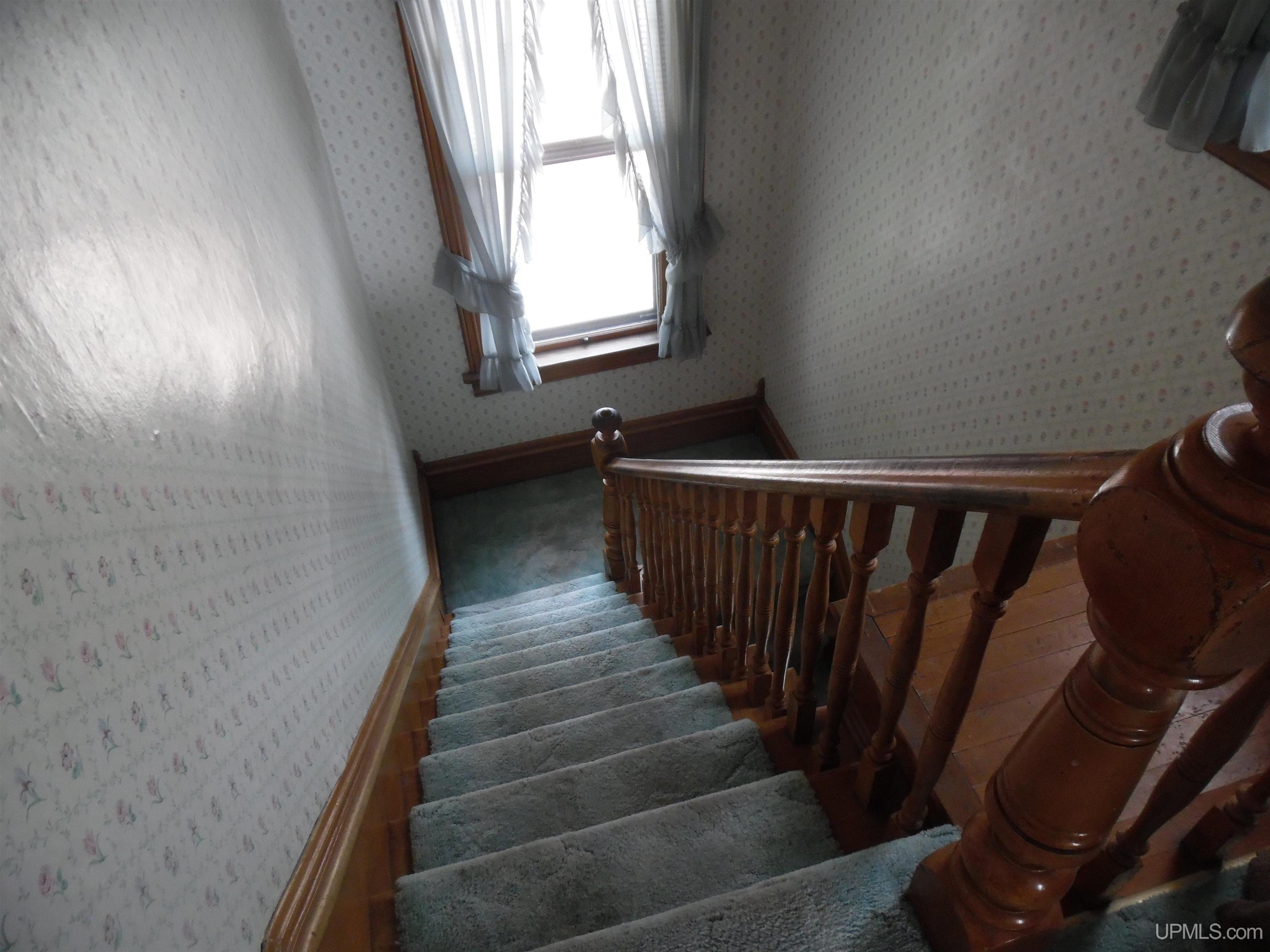 141 Pewabic Street Laurium, MI 49913 - Photo 23 of 36