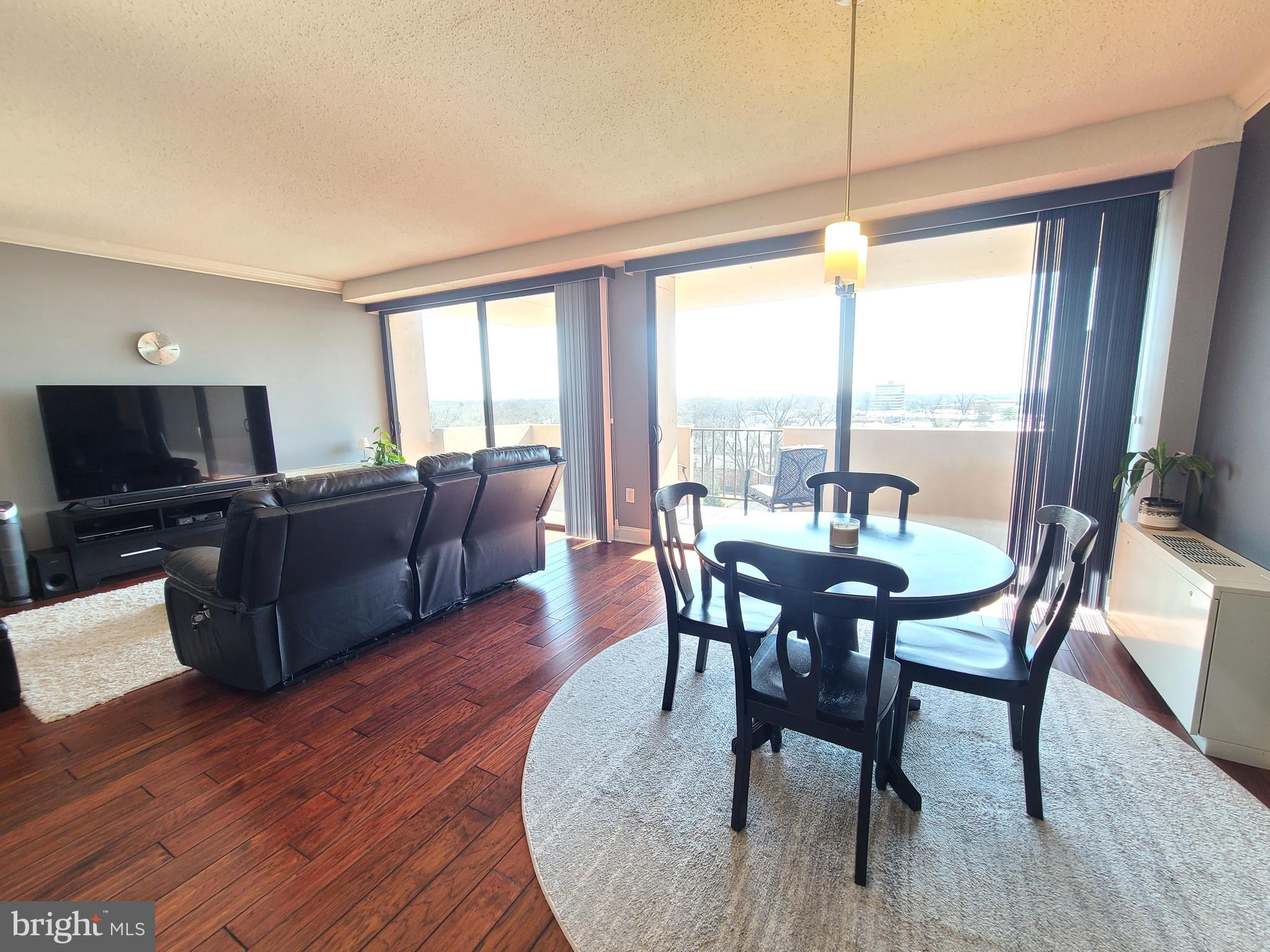 4141 North Henderson Road, Unit 801 Arlington, VA 22203 - Photo 26 of 65 Full of morning sunlight