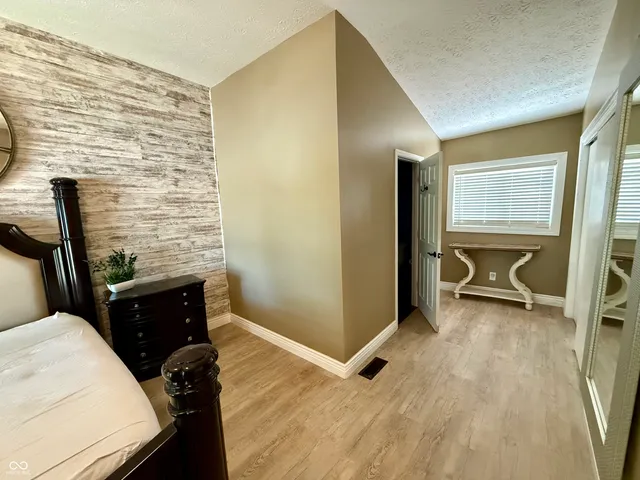 $285,000 | 5280 South Macadam, Poland, IN 47868