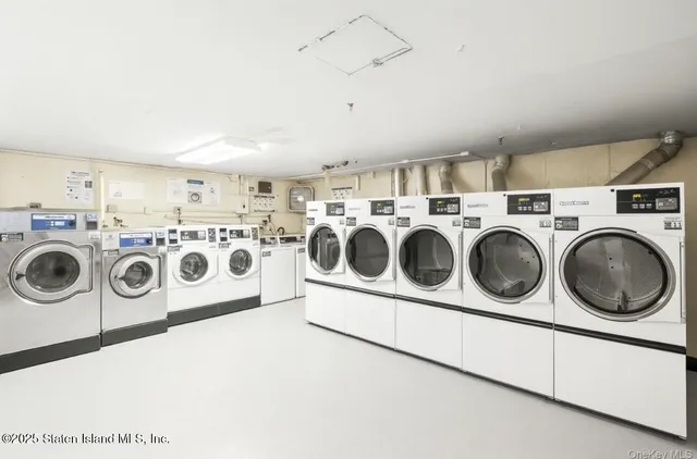 $272,000 | 414 Maryland Avenue, Unit 2A | Rosebank