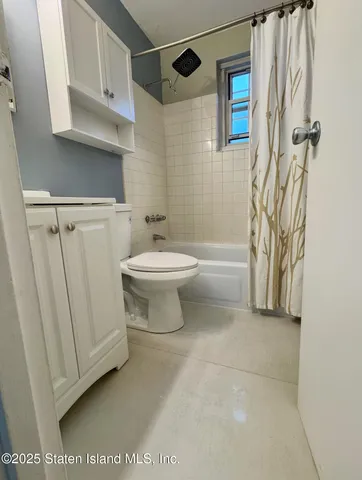 $272,000 | 414 Maryland Avenue, Unit 2A | Rosebank