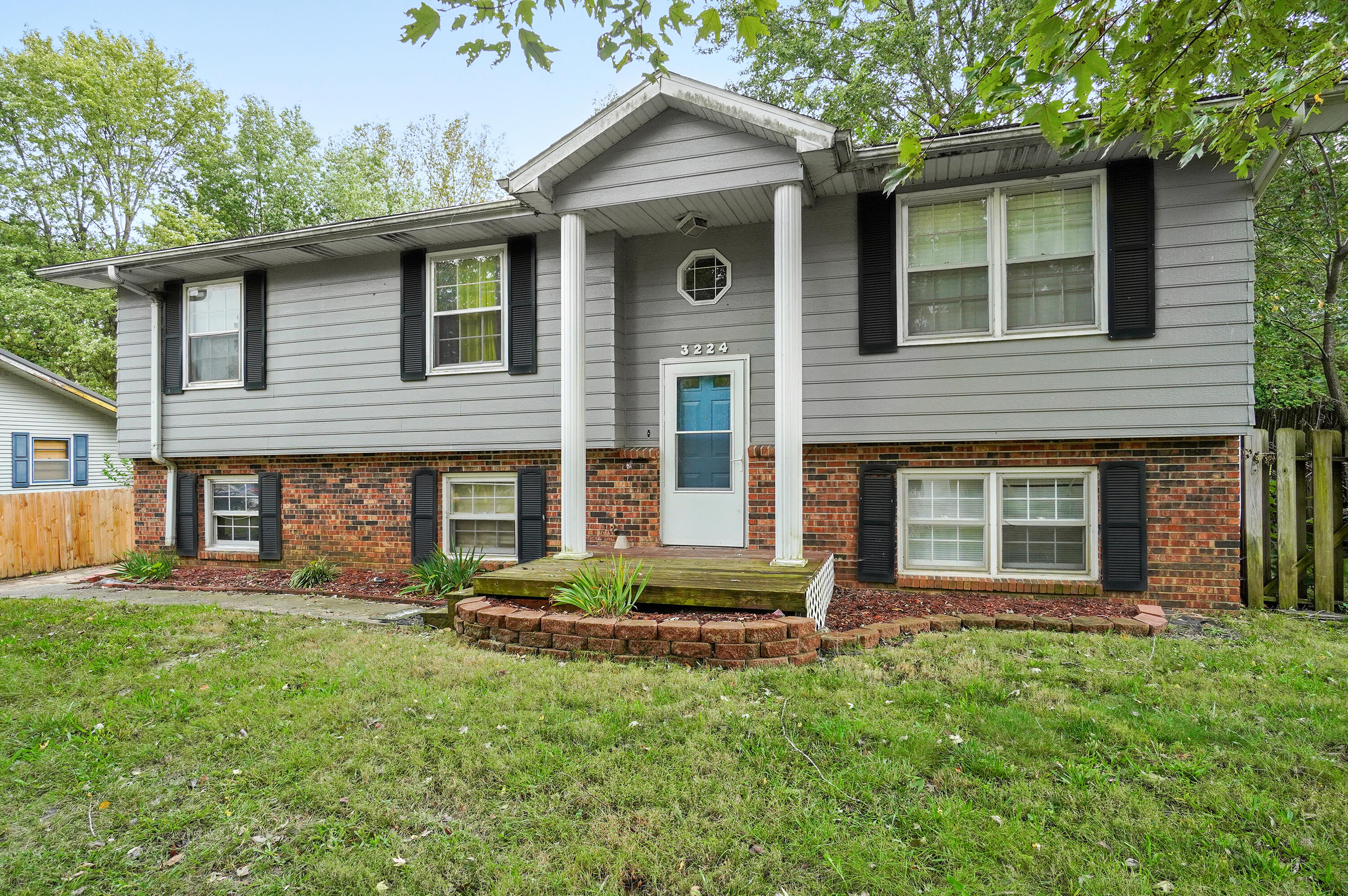 3224 West Winchester Road Springfield, MO 65807 - Photo 1 of 1 DSC00070