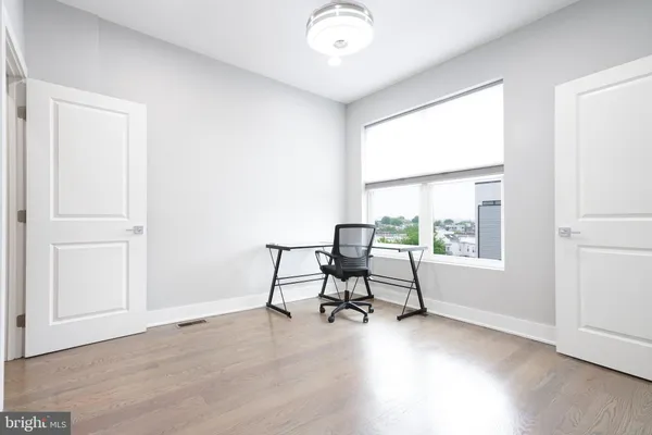 $4,200 | 1632 K Street Northeast, Unit PH, Washington, DC 20002